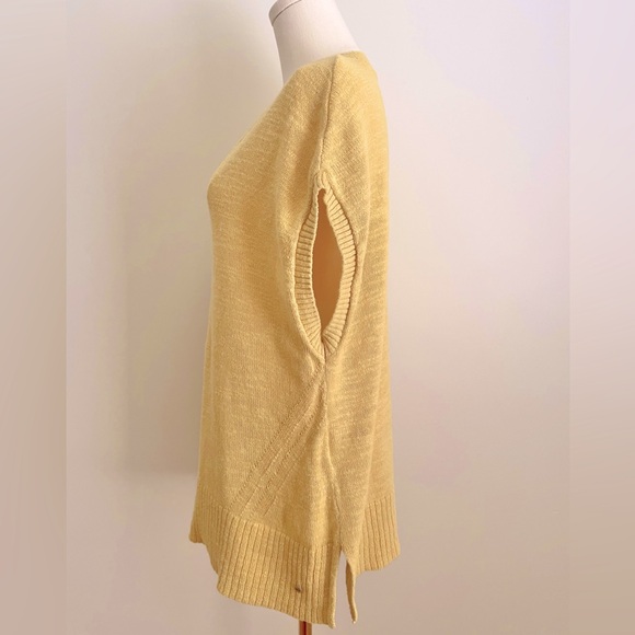 Olsen Sweater Vest Size M-L - Picture 4 of 7